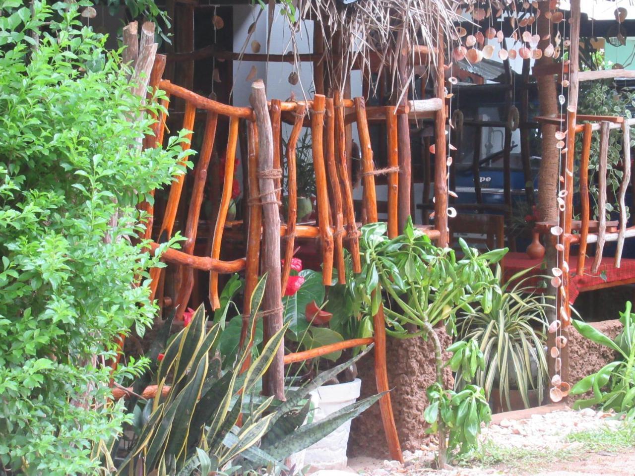 Timasha * Tangalle